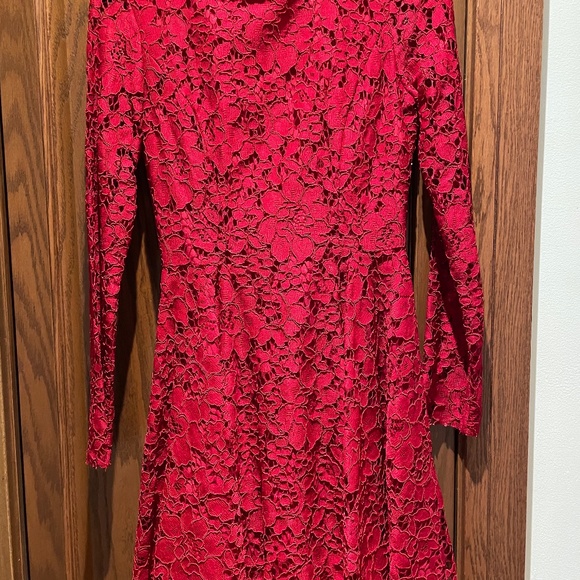 Red dress chic dentelle - Picture 1 of 3